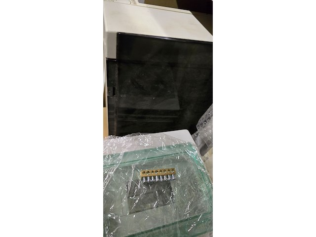 Lot 24 - zekeringskasten en uitbreidingen ong 7 stuks - afbeelding 3 van  5