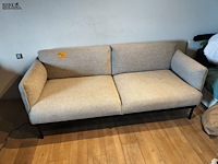 Lot 24 - zitbank - afbeelding 1 van  1