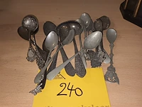 Lot 240 - antieke koffielepels. 18 stuks
