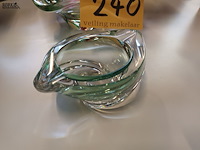 Lot 240 - glazen schaal en asbak - afbeelding 2 van  4