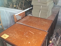 Lot 240 - houten tafels , 5 stuks - afbeelding 1 van  1