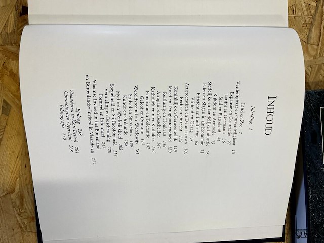 Lot 240 - in eindeloze verscheidenheid - afbeelding 4 van  4