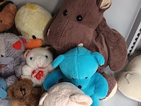 Lot 240 - knuffels - afbeelding 4 van  4
