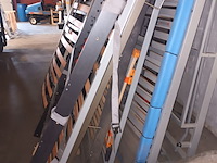 Lot 240 - lot lattenbodems en bedframes - afbeelding 4 van  4
