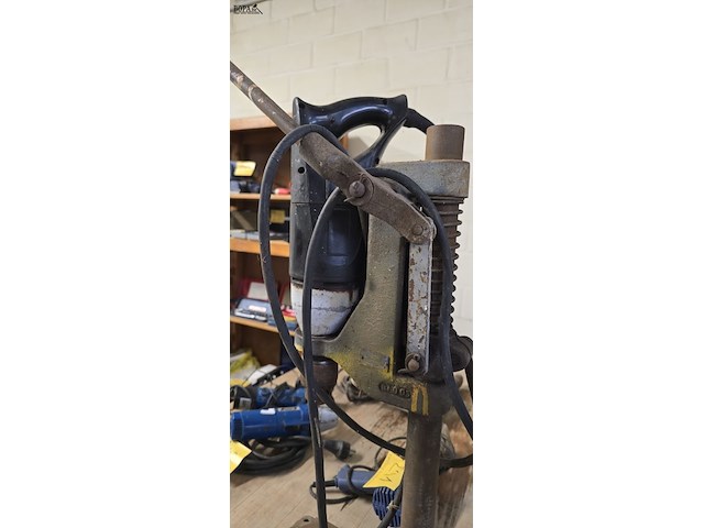 Lot 240 - metabo kolomboormachine - afbeelding 2 van  3