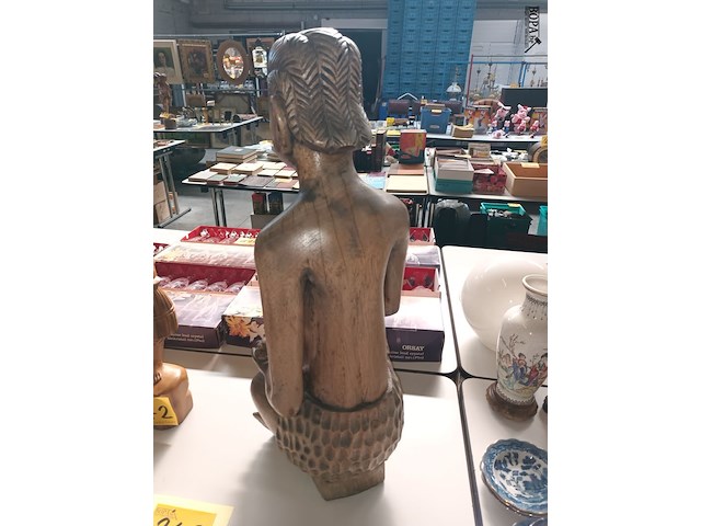 Lot 241 - afrikaans houten beeld - afbeelding 3 van  4