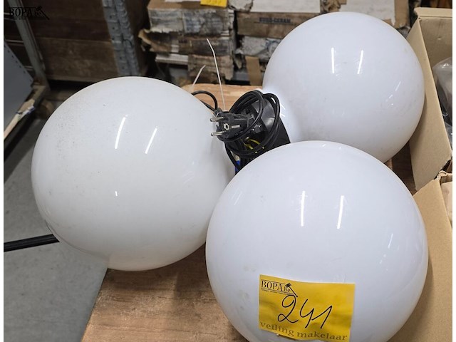 Lot 241 - discolichten jbc systems 3 stuks - afbeelding 1 van  5