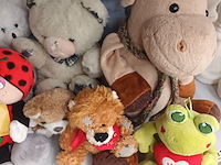 Lot 241 - knuffels - afbeelding 4 van  4