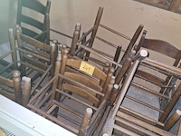 Lot 241 - lot stoelen zonder zitting 15 stuks - afbeelding 1 van  1