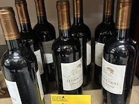 Lot 241 - rode wijn les rocques côtes de bourg 2012 - 7 flessen