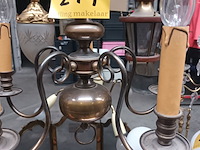 Lot 241 - vlaamse luster in koper - afbeelding 3 van  3