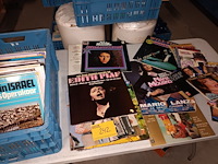 Lot 242 - lp’s en singles. 104 stuks - afbeelding 1 van  5