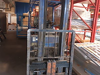 Lot 243 - heftruck toyota - afbeelding 2 van  8