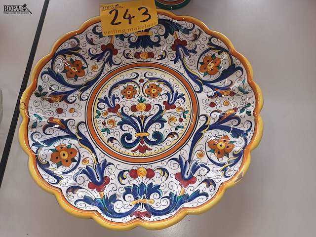 Lot 243 - keramiek deruta. 4 stuks - afbeelding 2 van  5