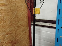 Lot 243 - moderne kapstok zwart - afbeelding 1 van  4