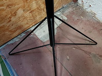 Lot 243 - moderne kapstok zwart - afbeelding 4 van  4