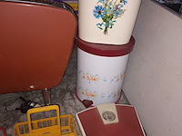 Lot 243 - retro huisraad. 10 stuks - afbeelding 2 van  5