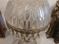 Lot 243 - tafellamp in glas en messing - afbeelding 2 van  3