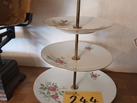 Lot 244 - etagère bavaria - afbeelding 2 van  4