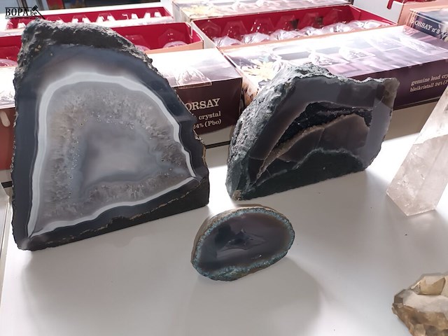 Lot 244 - mineralen en stenen. 16 stuks - afbeelding 5 van  8