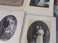 Lot 244 - oude foto’s en brieven. 14 stuks - afbeelding 2 van  6