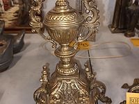 Lot 245 - koperen kandelaars. 2 stuks - afbeelding 3 van  4