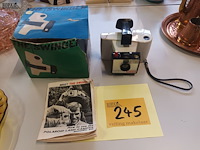 Lot 245 - polaroid land camera - afbeelding 1 van  6
