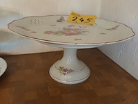 Lot 245 - taartschaal in porselein - afbeelding 2 van  4