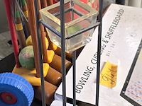 Lot 246 - theelichtstaander - afbeelding 2 van  2