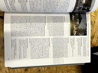 Lot 247 - gids voor wallonie -gids voor vlaanderen 2 delig boek - afbeelding 4 van  9