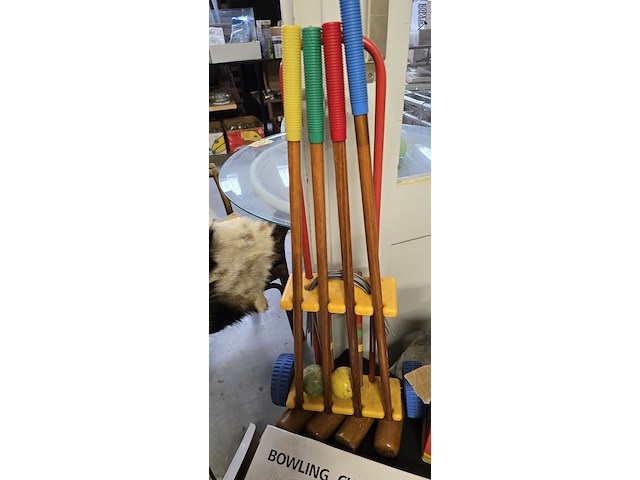 Lot 247 - houten speelgoed 3 stuks - afbeelding 2 van  4