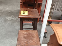 Lot 247 - plantenstaanders. 3 stuks - afbeelding 2 van  4