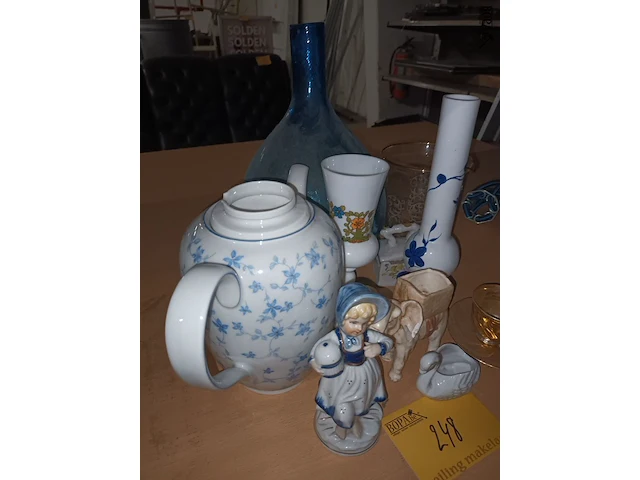 Lot 248 - decoratie. 9 stuks - afbeelding 3 van  3