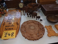 Lot 248 - houten decoratie. 36 stuks - afbeelding 6 van  8