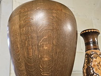 Lot 248 - lot houten siervazen 4 stuks - afbeelding 2 van  4