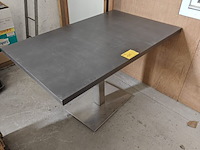 Lot 248 - rechthoekige tafel - afbeelding 1 van  3