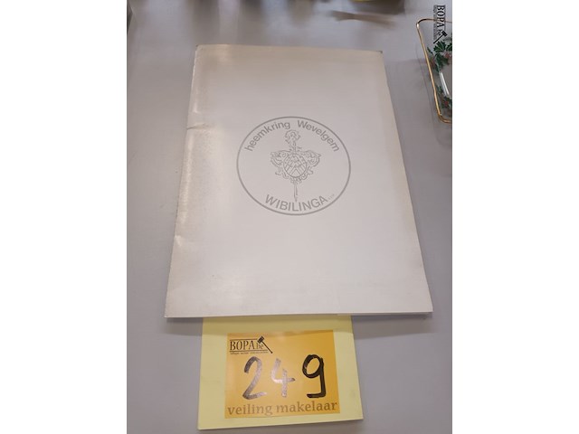 Lot 249 - bundel met prenten heemkring wevelgem - afbeelding 1 van  4