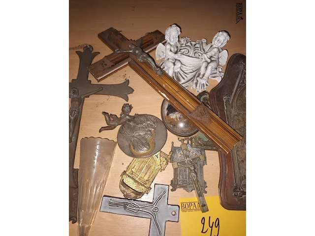 Lot 249 - lot devotie. 14 stuks - afbeelding 3 van  4