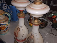 Lot 25 - antieke olielampen. 2 stuks - afbeelding 2 van  3