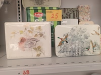 Lot 25 - blikken dozen. 10 stuks - afbeelding 2 van  5
