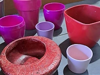 Lot 25 - bloempotten rood en paars - 12 stuks - afbeelding 3 van  3