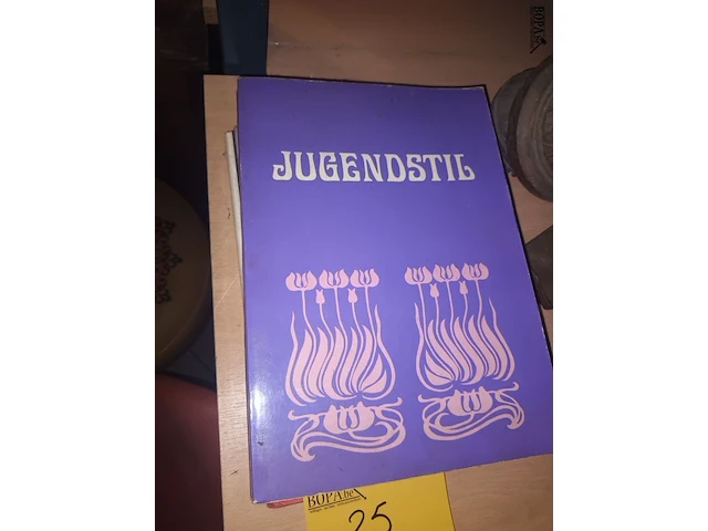 Lot 25 - boeken. 8 stuks - afbeelding 5 van  6
