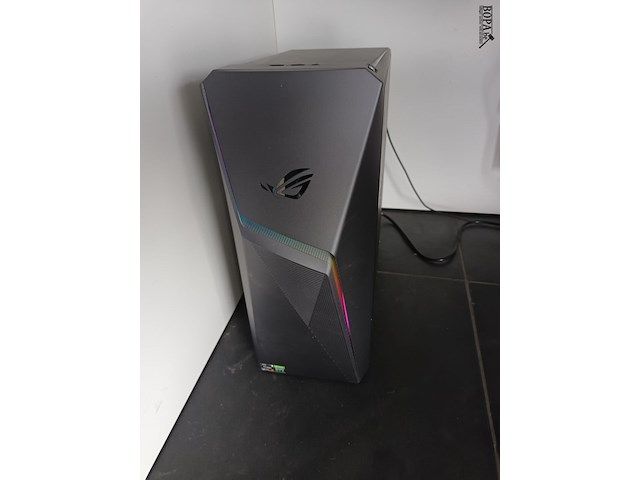 Lot 25 - computer configuratie - afbeelding 2 van  3