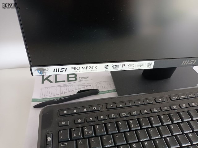 Lot 25 - computer configuratie - afbeelding 3 van  3