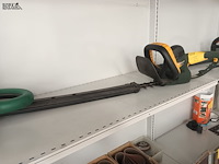 Lot 25 - elektrische heggenschaar metabo - afbeelding 2 van  3