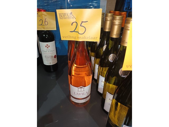 Lot 25 - flessen rosé wijn. 5 stuks - afbeelding 1 van  2