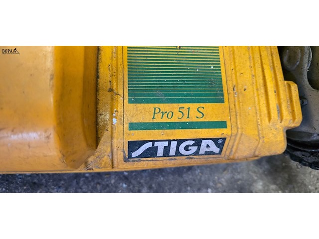 Lot 25 - grasmaaier stiga - afbeelding 2 van  5