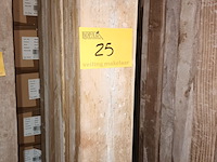 Lot 25 - houten balk. 9 stuks - afbeelding 3 van  3