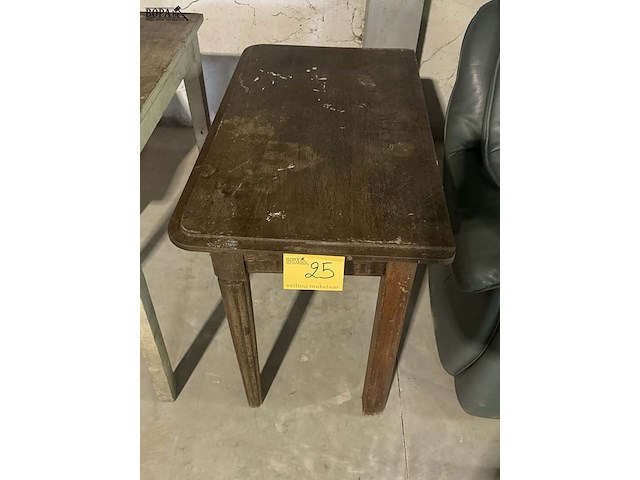 Lot 25 - italiaanse rustieke massief vurenhouten tafel '80 - afbeelding 2 van  2