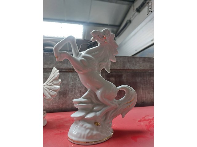Lot 25 - keramieken beelden zuiver edeltin handgemaakt - afbeelding 2 van  4